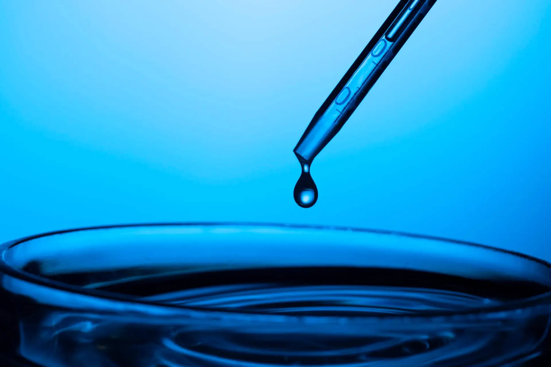 Qualité de l'eau.
Test de potabilité.
Analyse chimique de l'eau.
Laboratoire d'analyse d'eau.
Paramètres microbiologiques de l'eau.
Pollution aquatique.
Eau potable.
Traitement de l'eau.
Normes de l'eau.
Kit de test d'eau.
Surveillance de l'eau.
Contamination de l'eau.
Analyse de l'eau de puits.
Paramètres physico-chimiques de l'eau.
Services d'analyse d'eau.