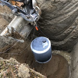 Installation of a Gelinite well